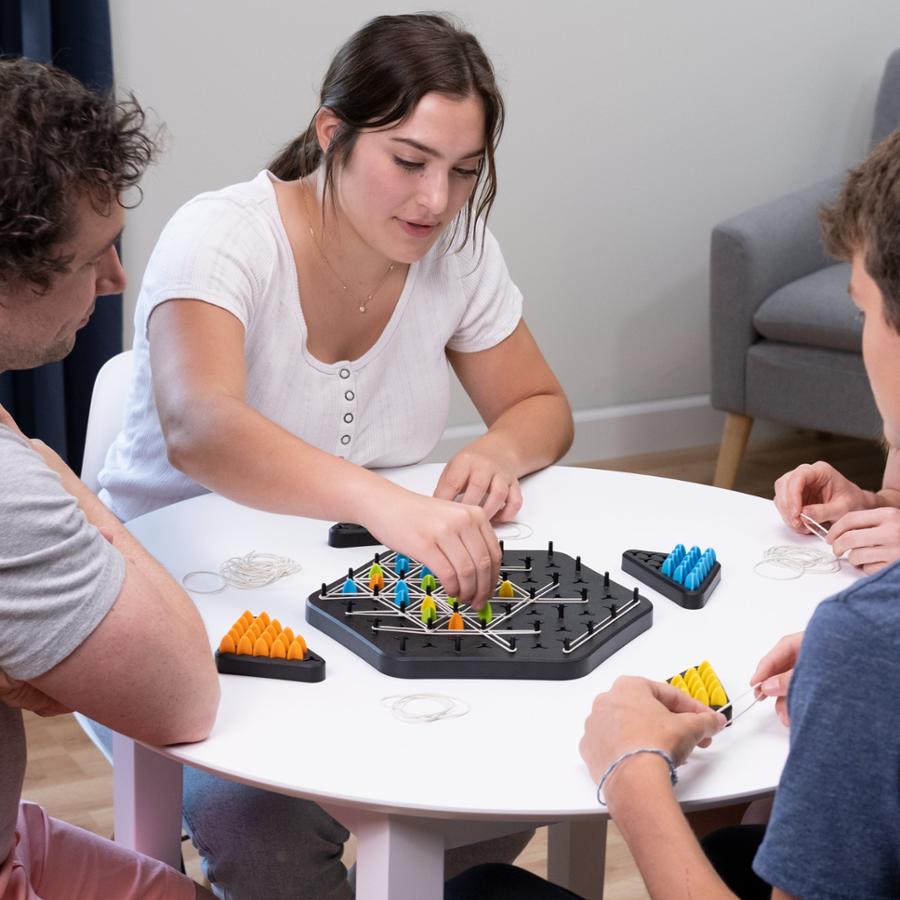TRIGGLE - Jeu de stratégie et de réflexion Jeux Montessori